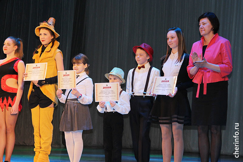 nagrazdenia detskih kollektivov5
