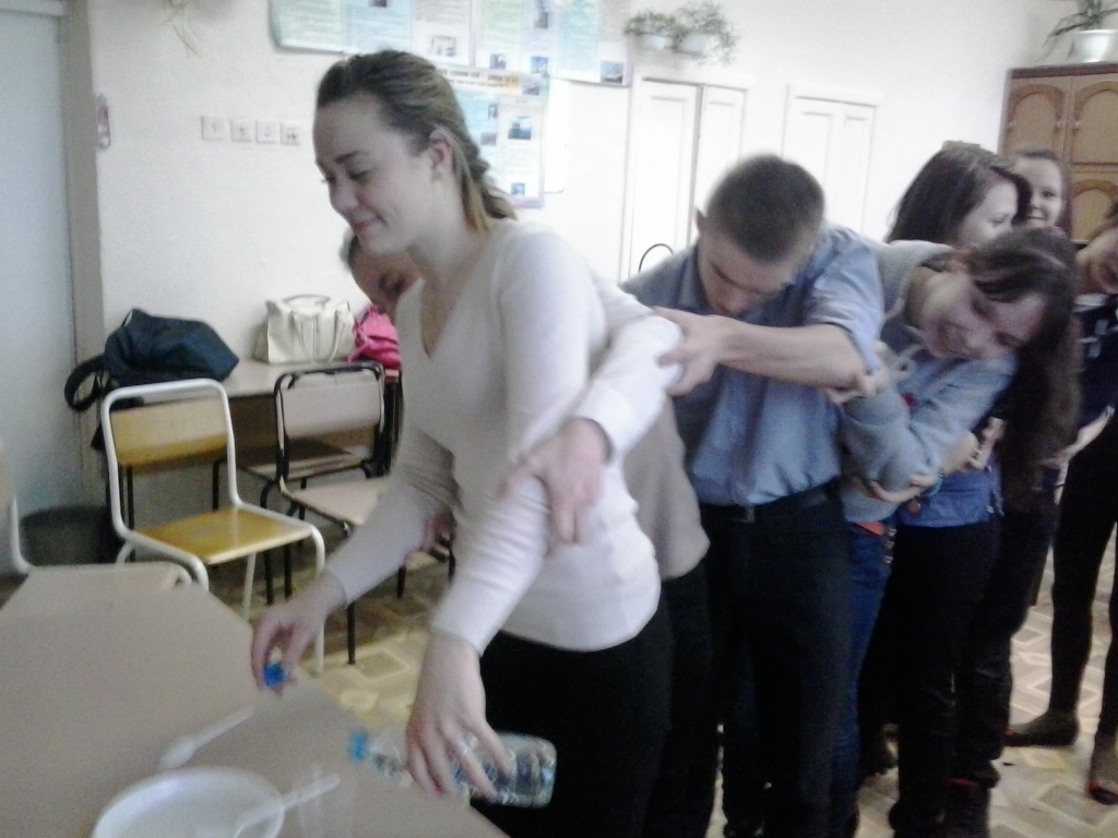 Непобедимые школа 18 8А9А класс